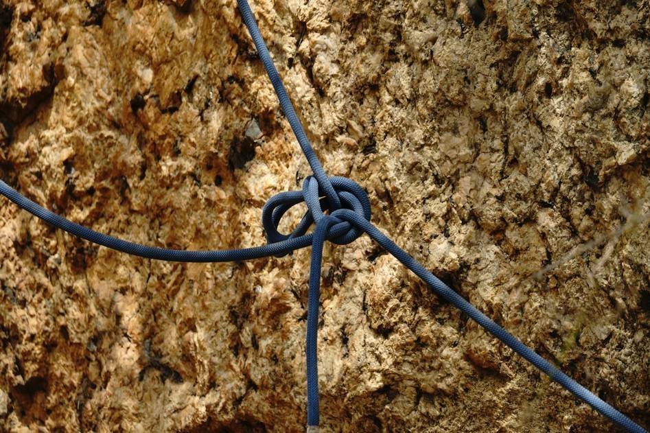 Homepage for Travel Adventure Gear climbing anchors