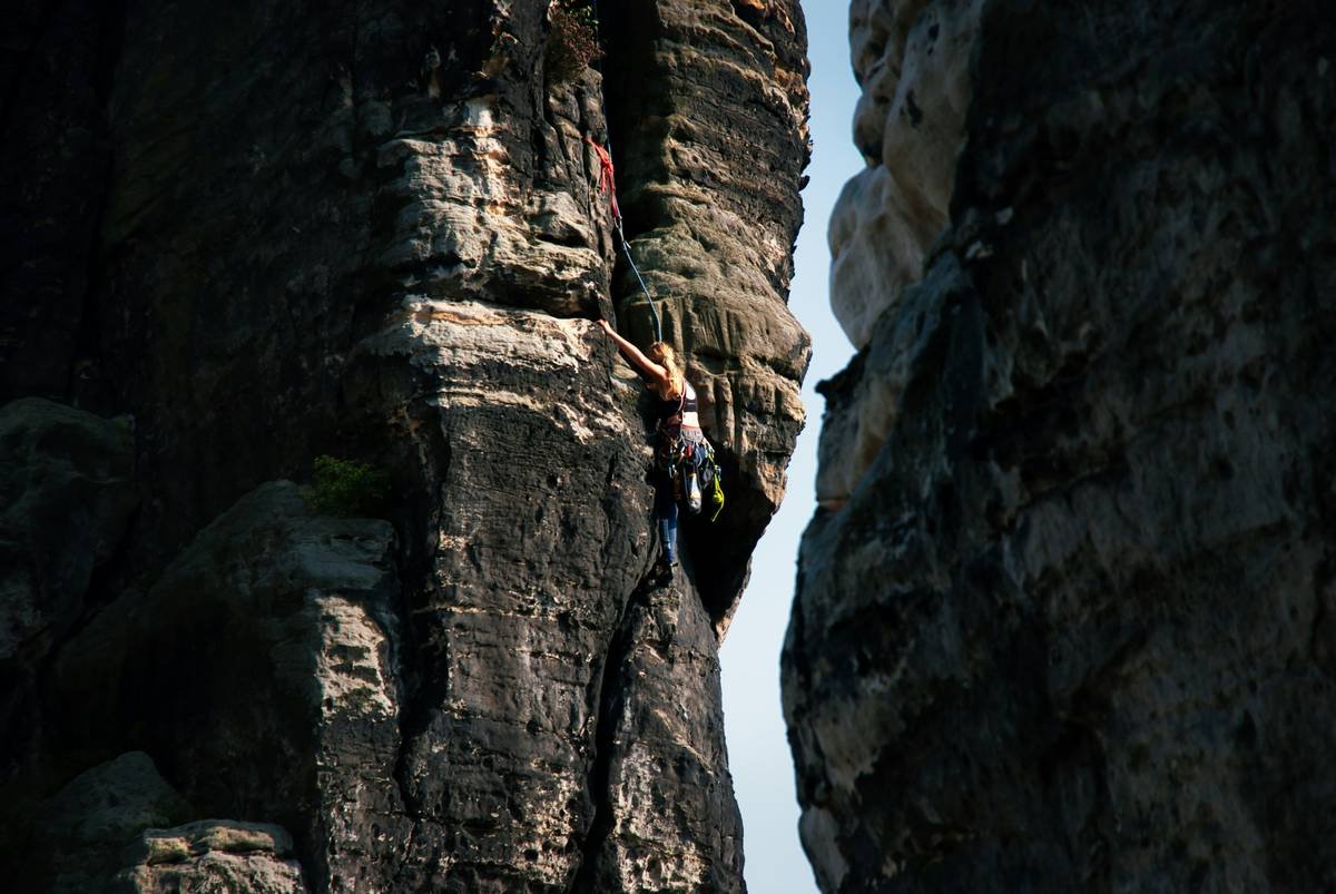 Wall Drilling Techniques Every Climber Must Master Before Placing a Single Anchor