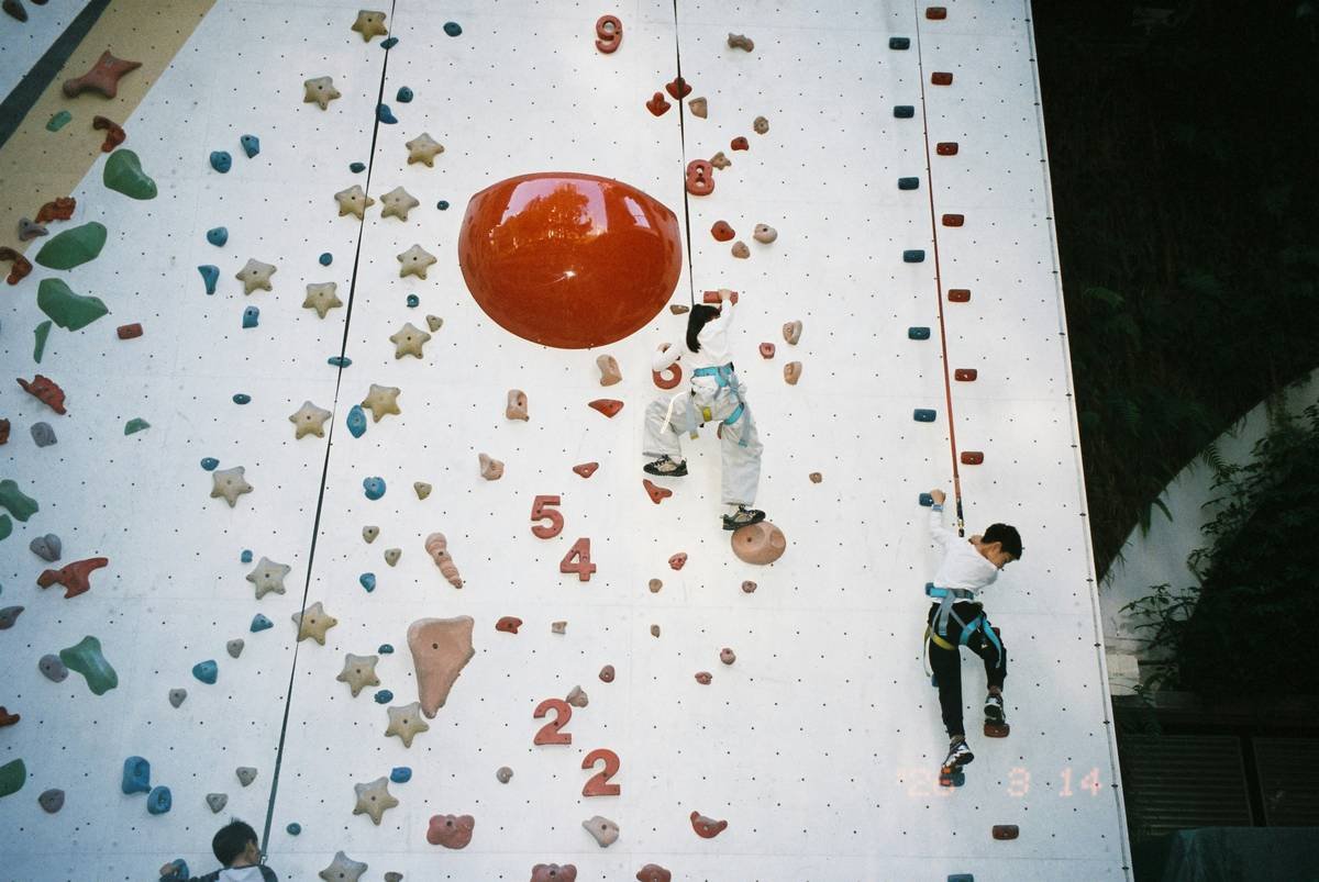 How to Find a Climb Fix Climbing Adventure Kid Near You: Safety, Gear, and Real Talk for Parents