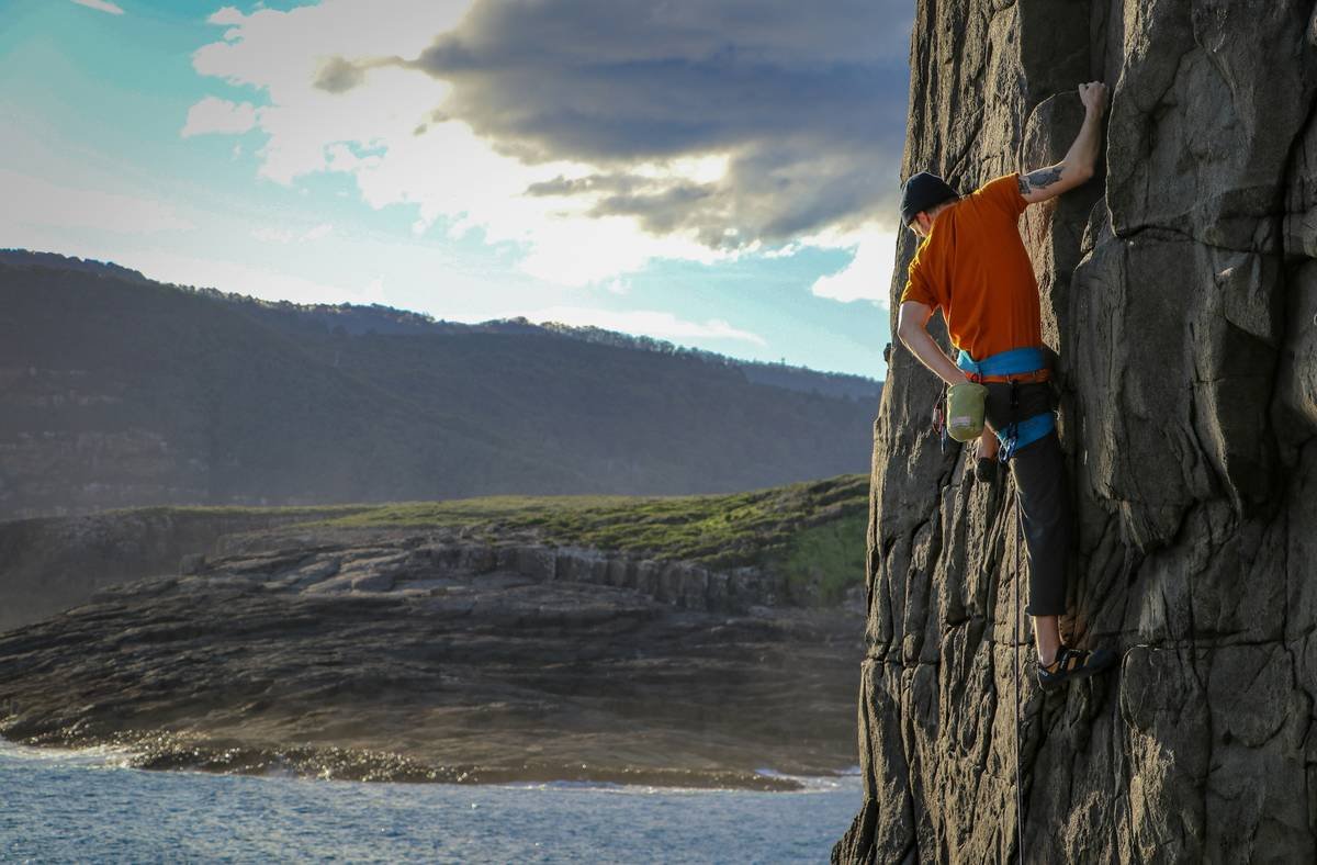 Mountain Climbing for Beginners: Your No-BS Guide to Starting Right (Including Anchor Basics)