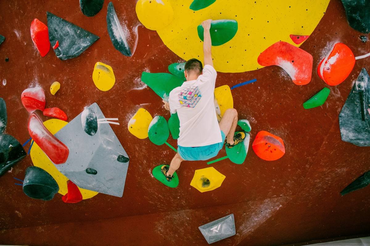 Why Climbing Classes for Kids Are the Secret Weapon Every Adventure Family Needs